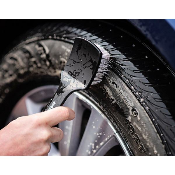 MaxShine Professional Tire Brush - Image 3